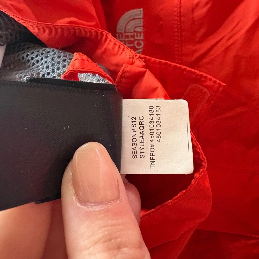 The North Face Rain Jacket Boys Large‎ 14/16 Red HyVent Hooded Windbreaker AQRC